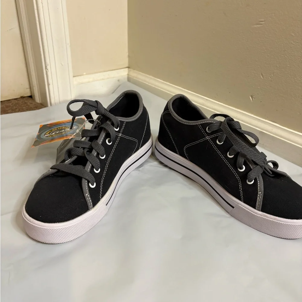Heely’s Black Pro Canvas Skate Roller Shoes Size 7 - Picture 3 of 7